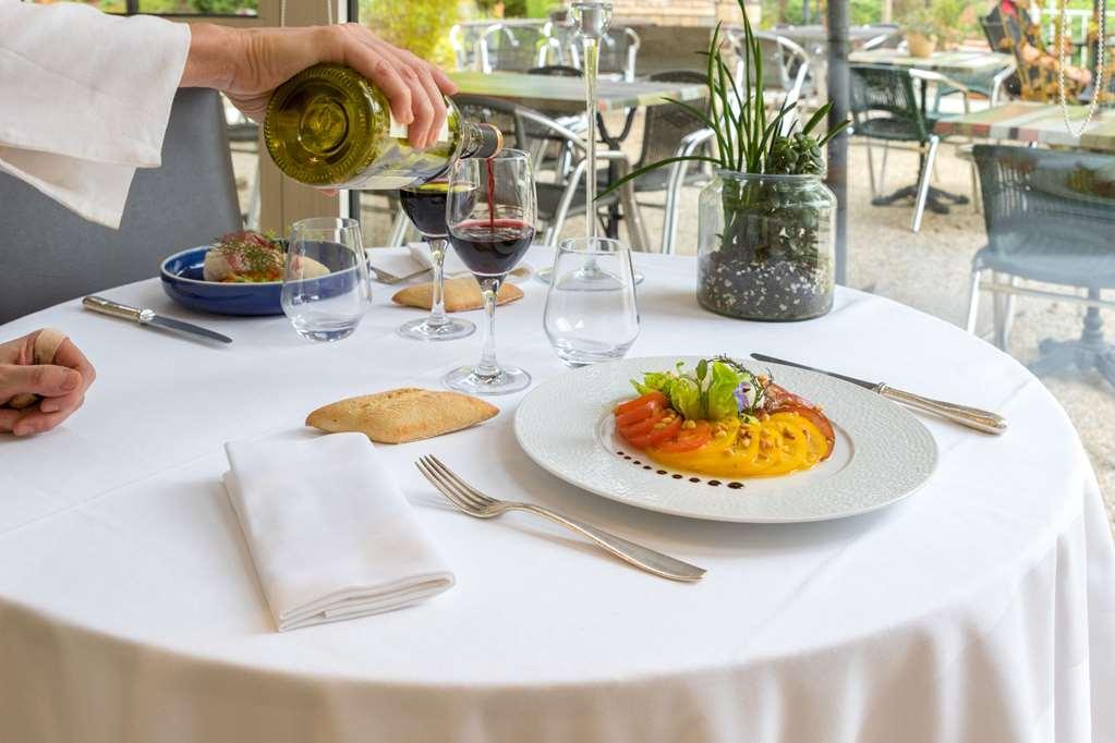 Brit Hotel Le Cygne Saint-Hilaire-du-Harcouët Εστιατόριο φωτογραφία
