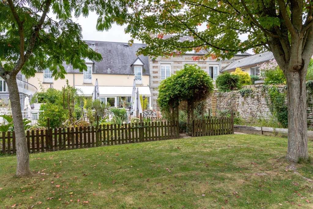 Brit Hotel Le Cygne Saint-Hilaire-du-Harcouët Εξωτερικό φωτογραφία