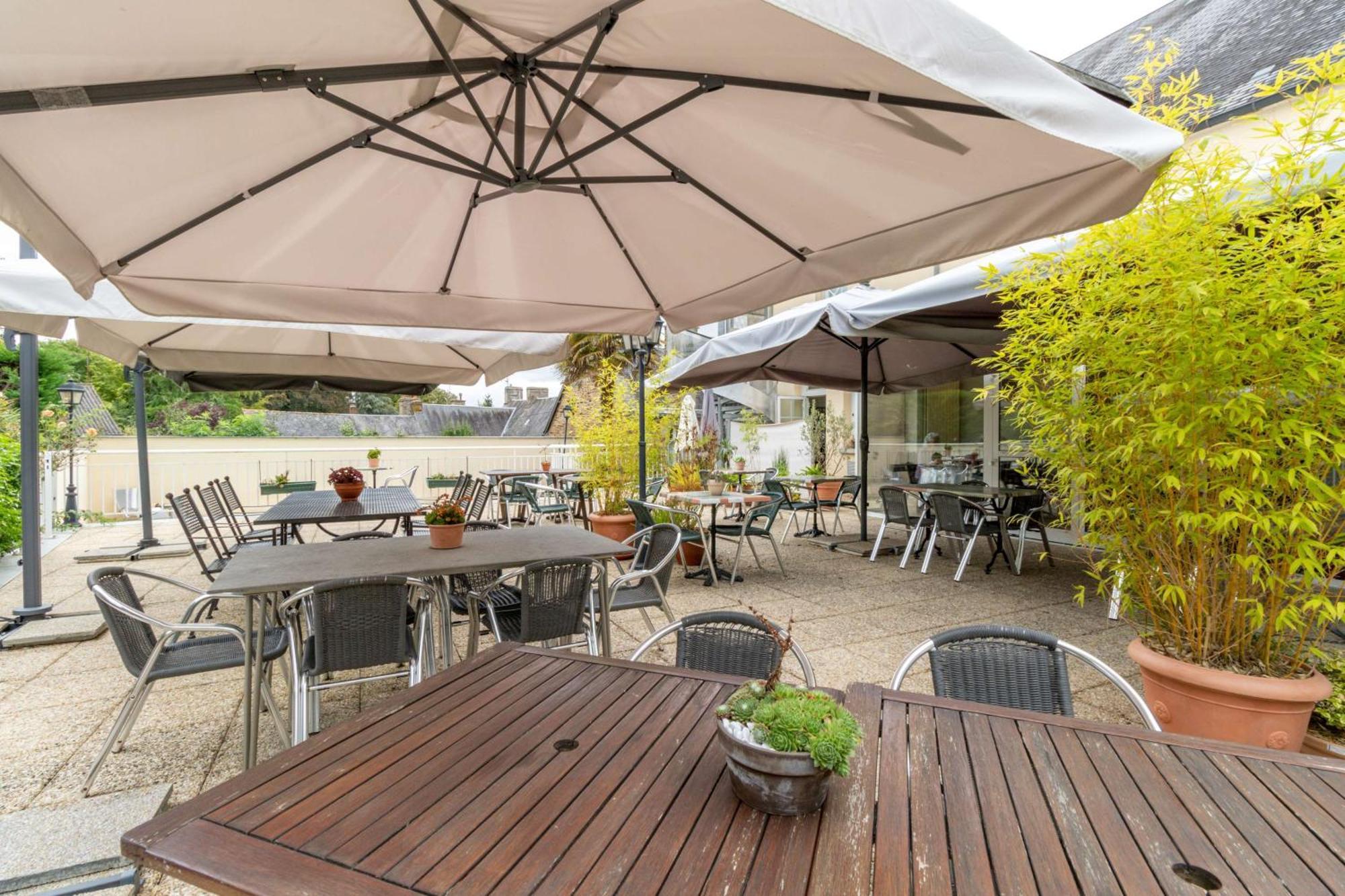 Brit Hotel Le Cygne Saint-Hilaire-du-Harcouët Εξωτερικό φωτογραφία