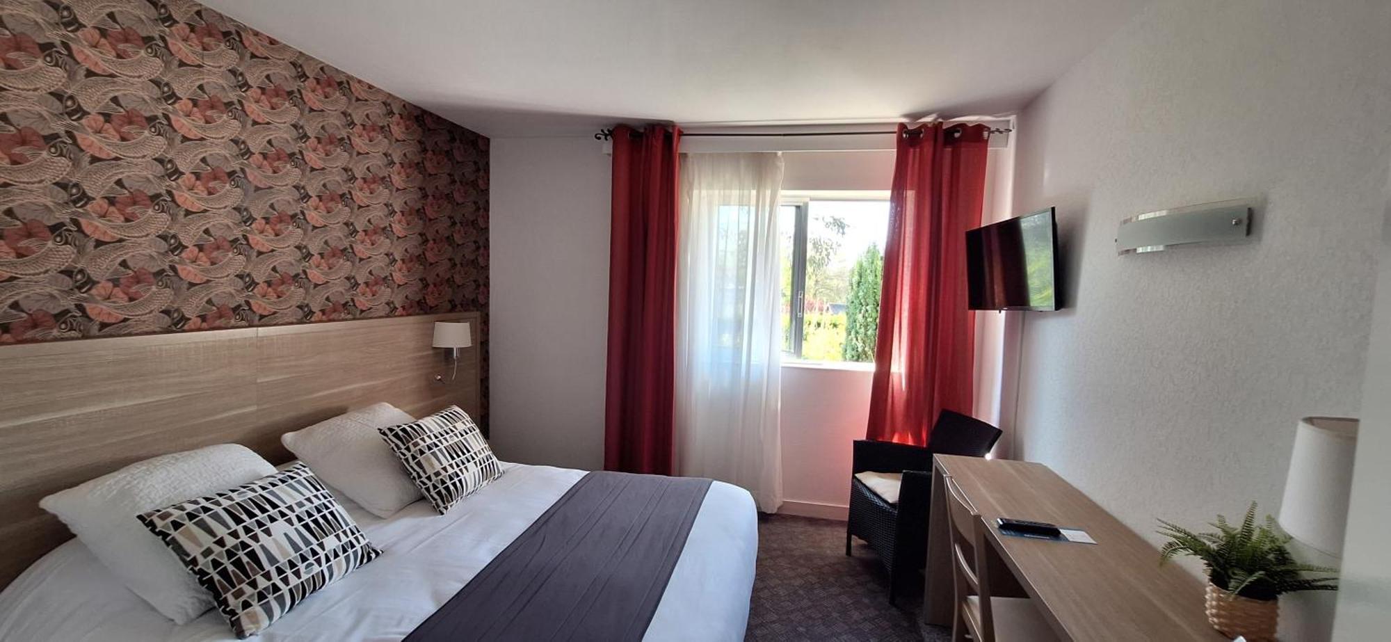Brit Hotel Le Cygne Saint-Hilaire-du-Harcouët Εξωτερικό φωτογραφία