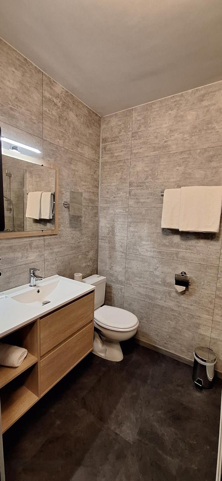 Brit Hotel Le Cygne Saint-Hilaire-du-Harcouët Εξωτερικό φωτογραφία