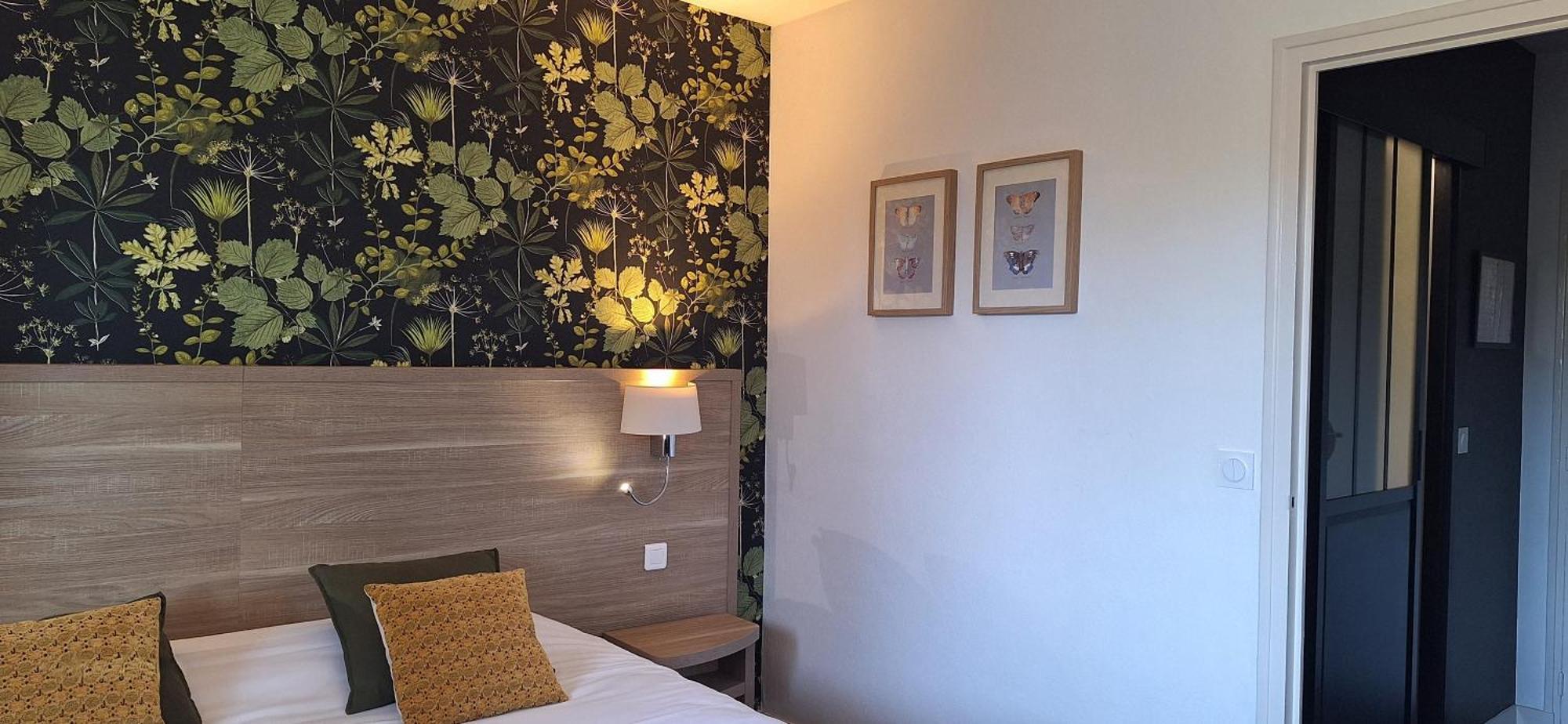 Brit Hotel Le Cygne Saint-Hilaire-du-Harcouët Εξωτερικό φωτογραφία