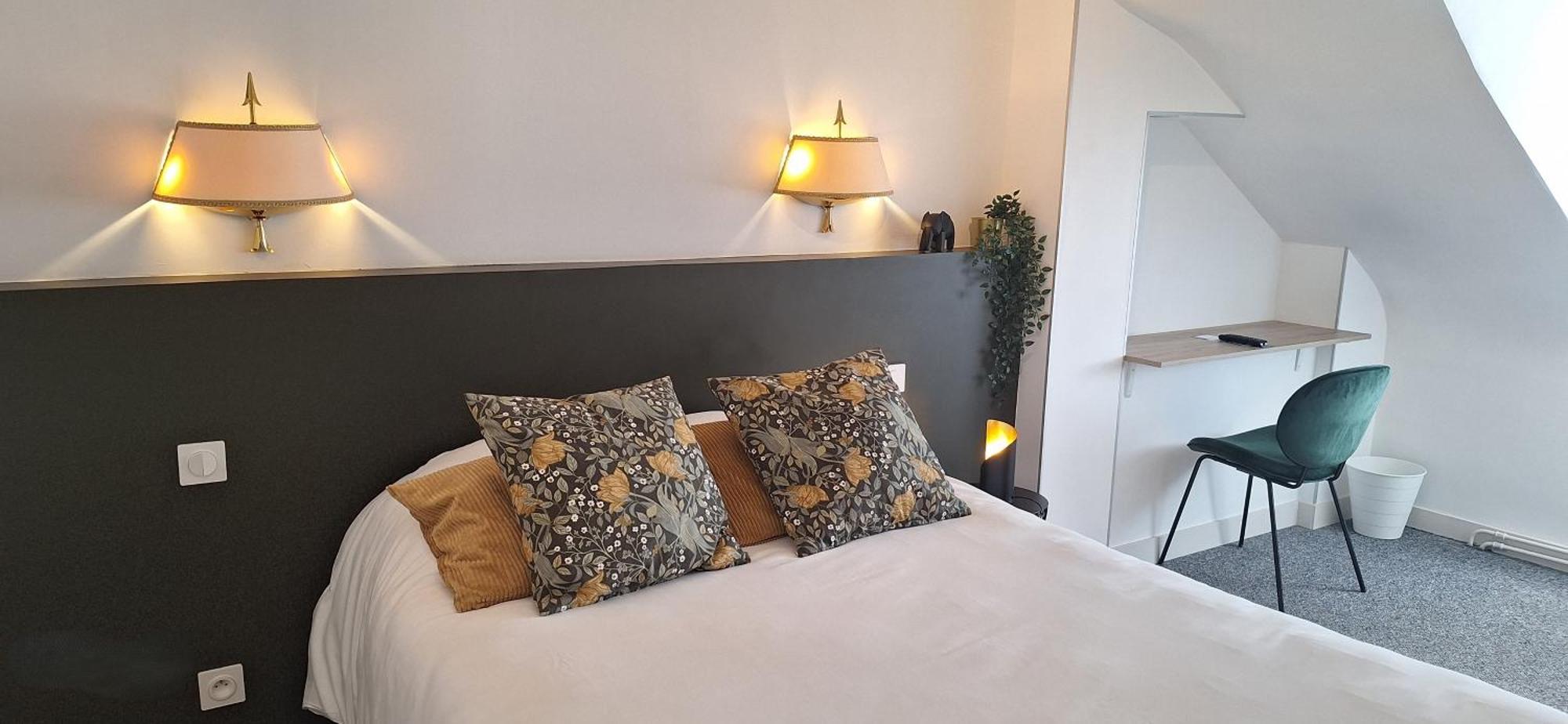 Brit Hotel Le Cygne Saint-Hilaire-du-Harcouët Εξωτερικό φωτογραφία